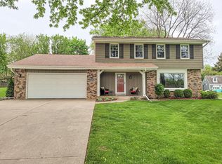 21755 W North Ave, Brookfield, WI 53045