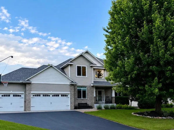 10425 Vera Cruz Dr N, Brooklyn Park, MN 55443