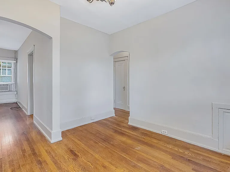 Highland Court II Apartments — Photo 27