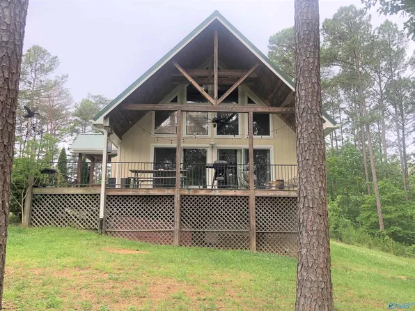 840 County Road 711, Cedar Bluff, AL 35959