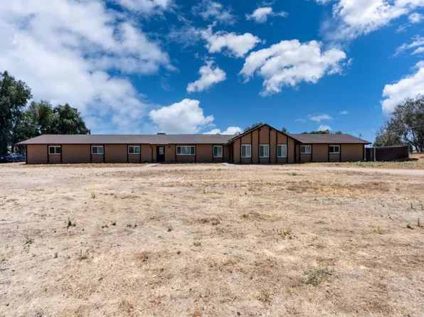 16448 Monreal Rd, Madera, CA 93636