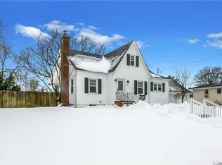 330 Seward St, West Babylon, NY 11704