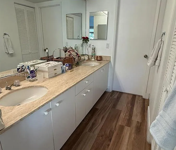 2600 Cardena St #13 — Photo 14