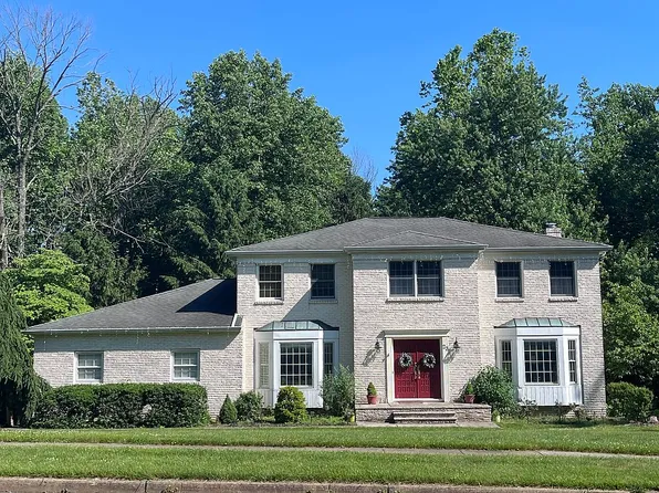 23 Willis Dr, Ewing, NJ 08628