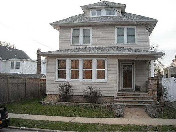 3rd image of 359 Craig Ave