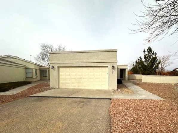 1685 Hollyberry Ct NE, Rio Rancho, NM 87144