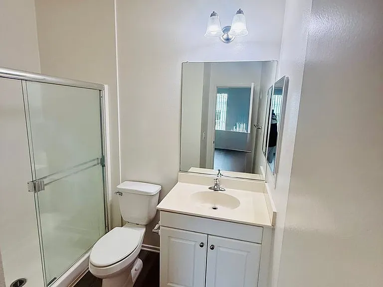 6785 Knott Ave — Photo 14