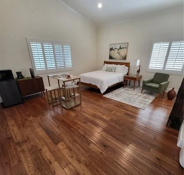 4956 Doman Ave — Photo 1