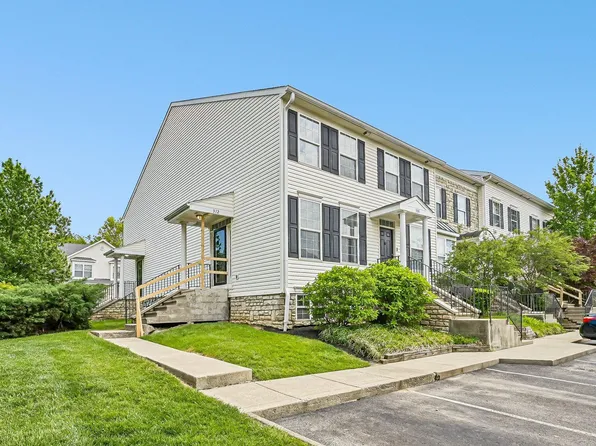 312 Oxford Oak Dr, Blacklick, OH 43004
