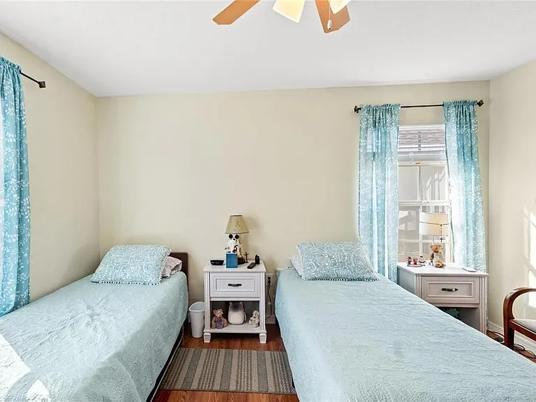 221 Prather Dr — Photo 20