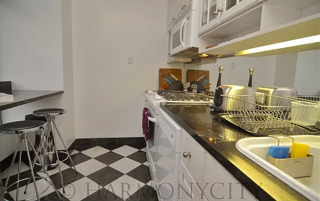 Rented by Harmonycity Corp. | media 12