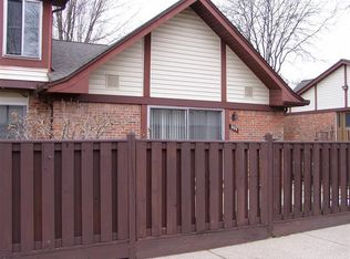 999 Terrace Ln, Ypsilanti, MI 48198
