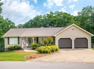 9423 Bayview Rd, Soddy Daisy, TN 37379