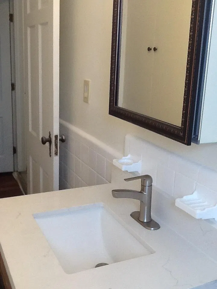 1 bed, 950 sqft, $1,200 — Photo 1