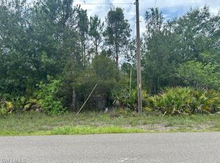 921 Robert AVE, LEHIGH ACRES, FL 33936
