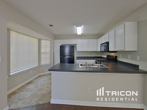 5th image of 3329 Vintage Pointe Ct