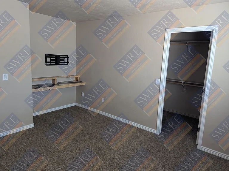 3913 Goshawk Dr — Photo 14
