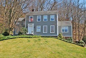 1st image of 8 Valentine Ln