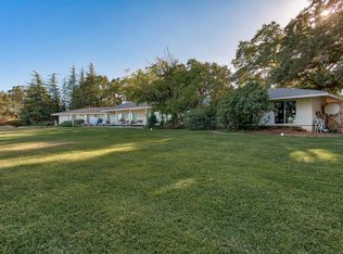 7077 Garth Dr, Anderson, CA 96007