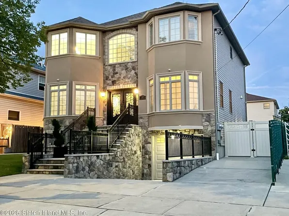 561 Rockaway Street 1 image 1 of 42
