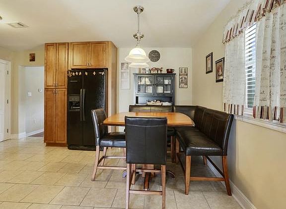 3rd image of 2517 Torres Dr