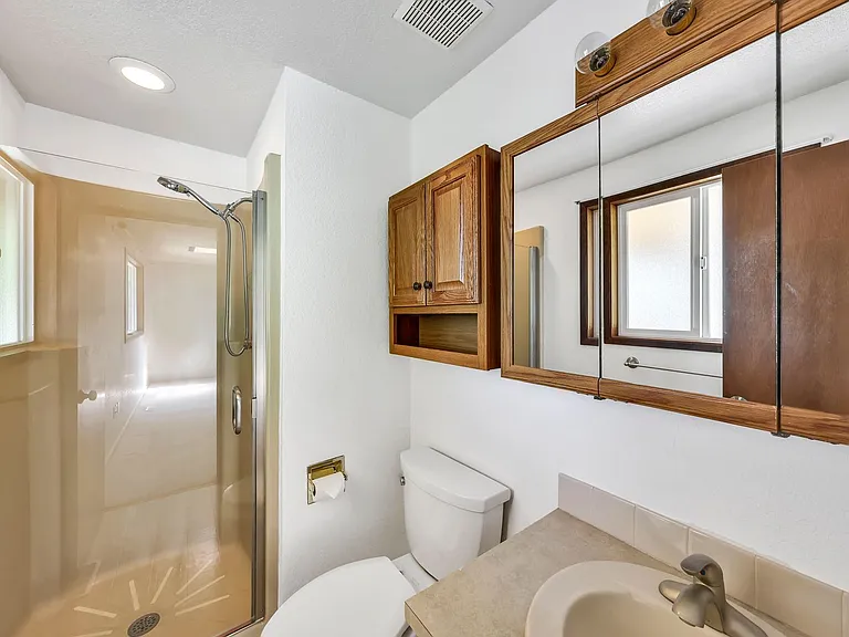 6127 Parkside Dr — Photo 7