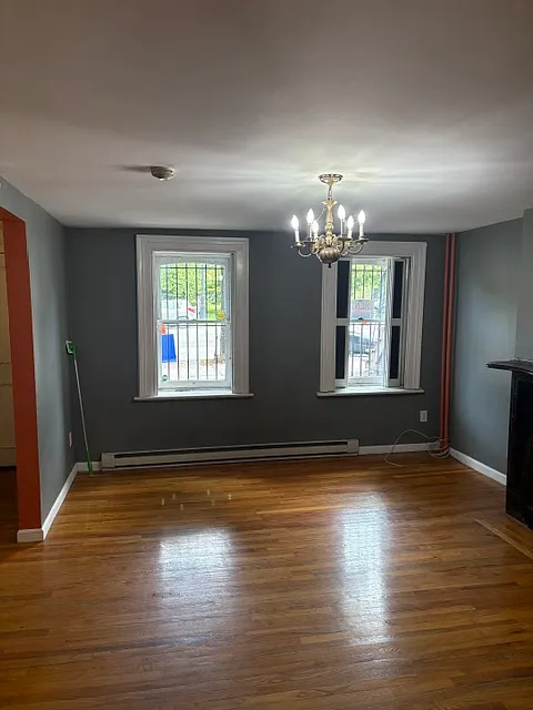 1 bed, 700 sqft, $1,275 — Photo 2