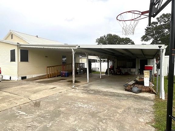 2nd image of 615 4th St