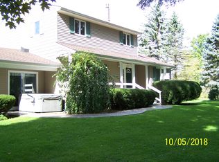 3228 Poplar Hill Rd, Livonia, NY 14487