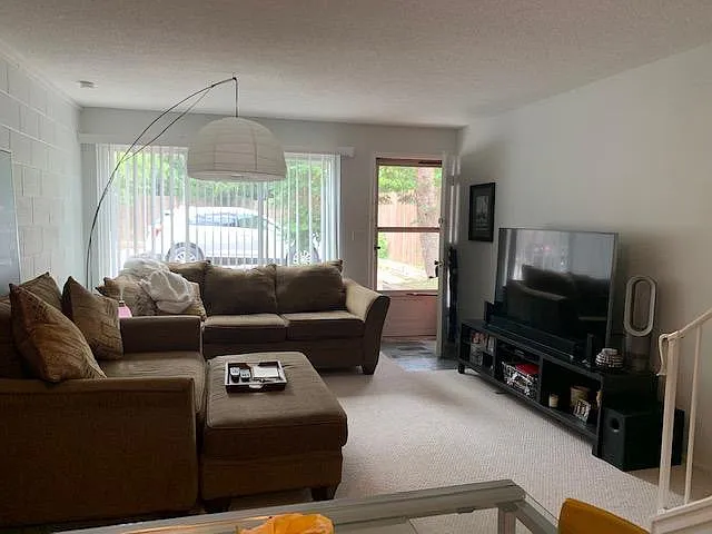 1 bed, 1.0 bath, 750 sqft, $1,625 — Photo 3