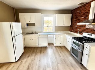 30 Spruce St #2, Clinton, MA 01510