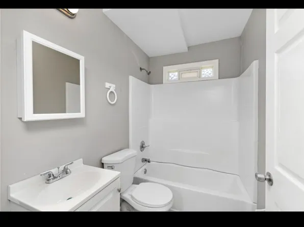 3321 Indiana Ave APT B, Kansas City, MO 64128