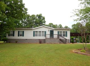 990 Dedmon Rd, Camden, TN 38320