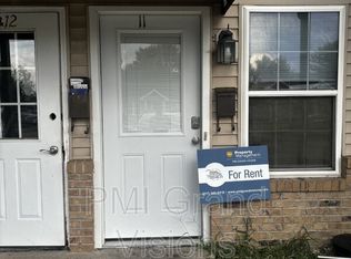 1306 Arthur Ave UNIT 11, Charleston, IL 61920