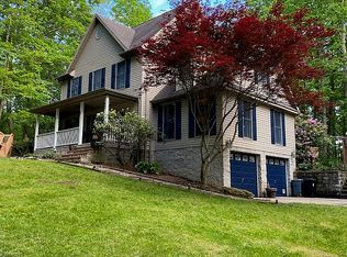 216 Oak Ridge Rd, Wellston, OH 45692