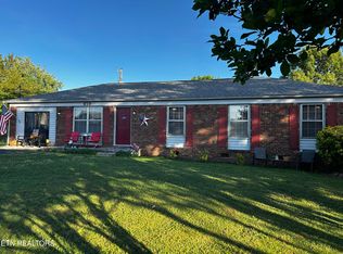 619 Ardmore Cir, Maryville, TN 37804