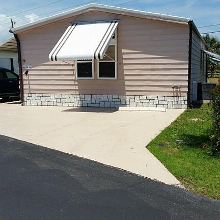 2nd image of 2580 Highway A1a #63