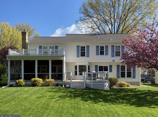 12620 Falconbridge Dr, Gaithersburg, MD 20878