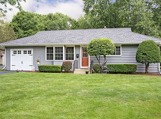 439 Webster St, Batavia, IL 60510