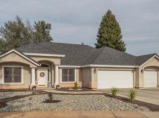 2704 Western Oak Dr, Redding, CA