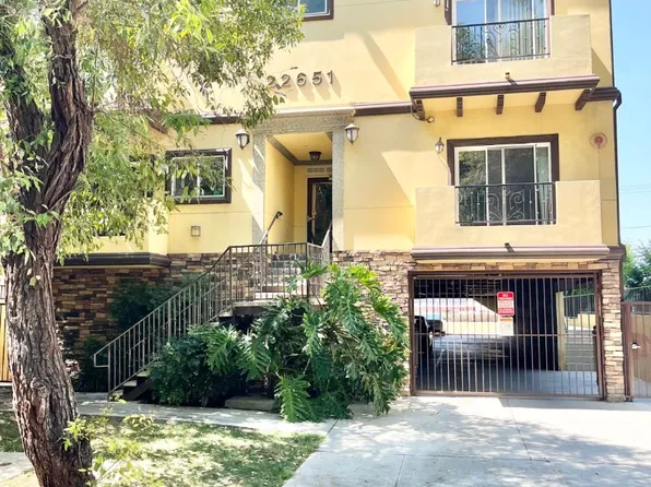 22651 Del Valle St #8, Woodland Hills, CA 91364