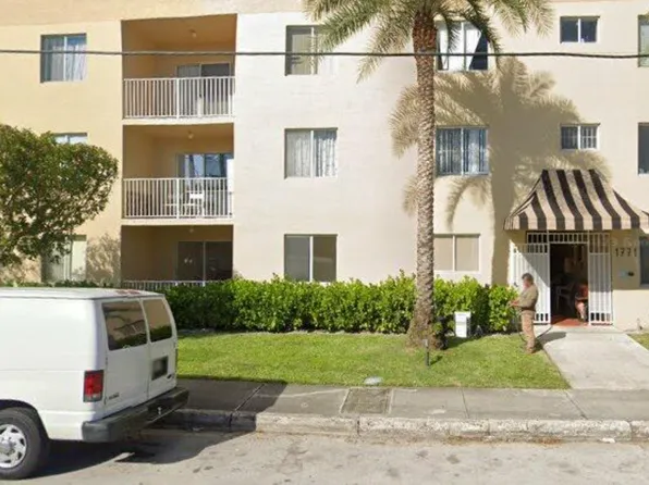 1771 SW 3rd St, Miami, FL
