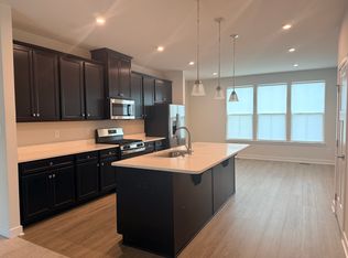 1912 Chartermark Dr, Midlothian, VA 23114
