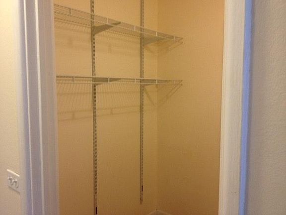 5th image of 1060 W Hollywood Ave #0