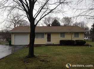 19541 Lucinda St, South Bend, IN 46614