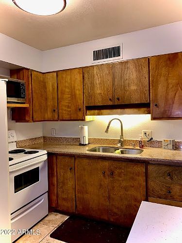 1st image of 2555 W Rose Ln APT A-105