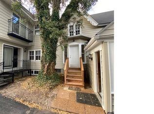 2644 Green Bay Rd #2B, Evanston, IL 60201