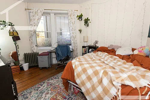312 Saint Paul St #5 Photo 1