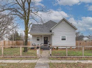 120 N Oronogo St, Webb City, MO 64870