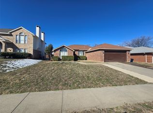 8012 Ashridge Rd, Fort Worth, TX 76134